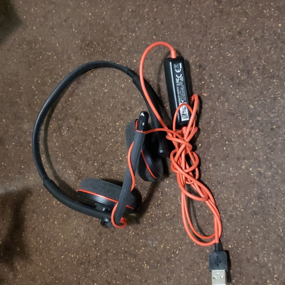 Plantronics PLT BLACKWIRE C3200 USB-A Headphones Headset FREE.